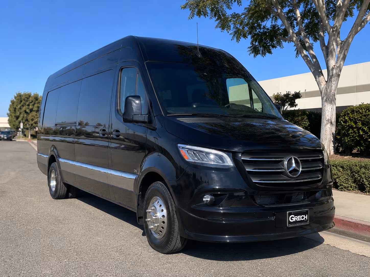 Newark Airport Shuttle & Transportation group transportation