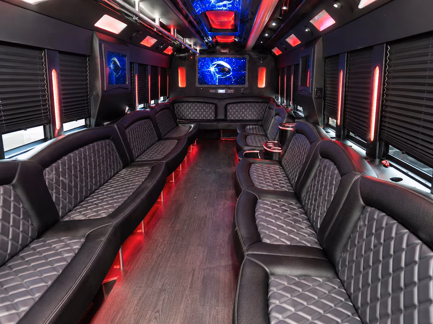 Newark Winery Tour & Pub Crawl Transportation party bus exterior